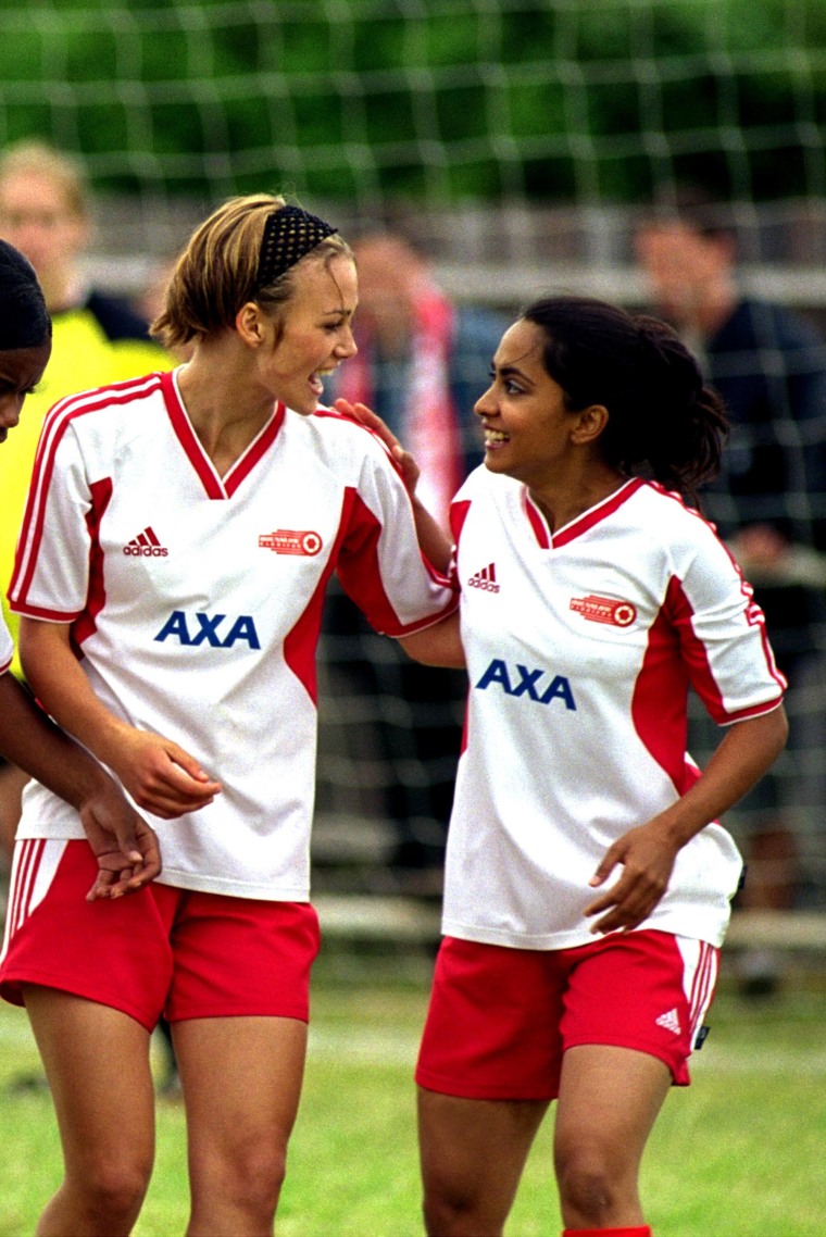 BEND IT LIKE BECKHAM, Keira Knightley, Parminder Nagra, 2002, TM & Copyright (c) 20th Century Fox Fi