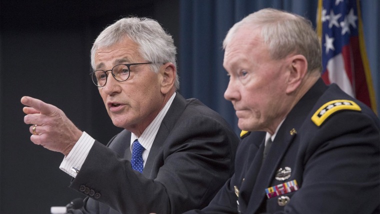 Image: Secretary of Defense Chuck Hagel, left, and Chairman of the Joint Chiefs of Staff General Martin Dempsey