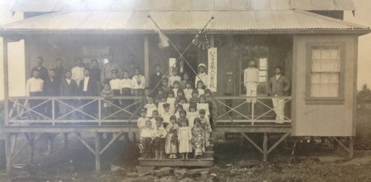 The first Pahoa Japanese School, a one-classroom structure constructed in 1904.
