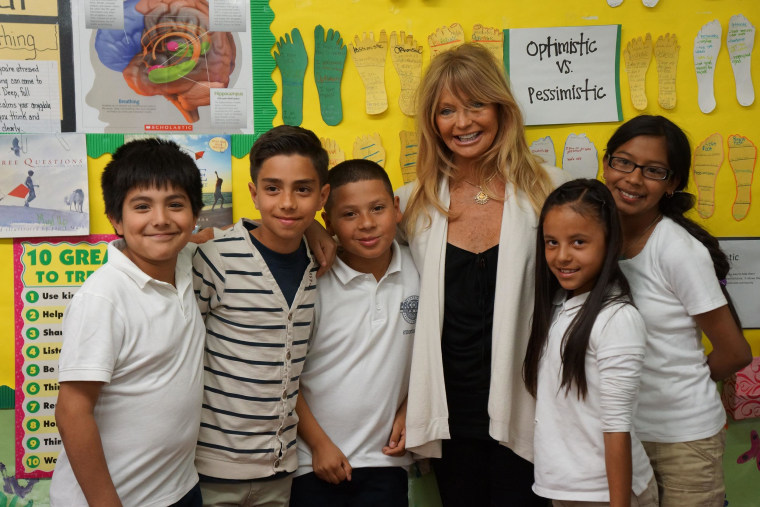 Image: Goldie Hawn and Students