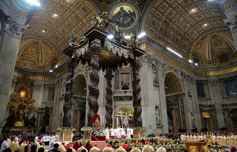 Image: VATICAN-CHRISTMAS-POPE-ITALY