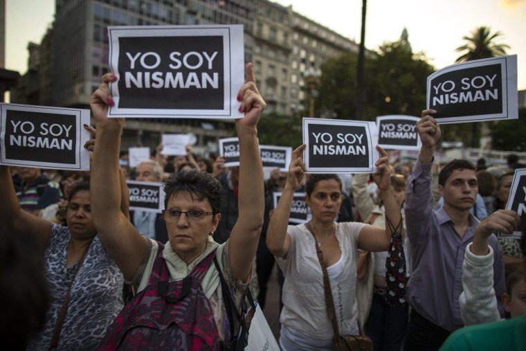 Image: THOUSANDS OF PEOPLE PROTEST AGAINST DEATH OF ATTORNEY ALBERTO NISMAN IN BUENOS AIRES