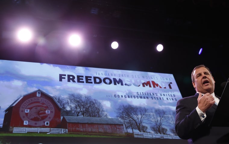 Image: Governor of New Jersey Chris Christie speaks at the Freedom Summit in Des Moines