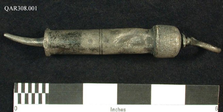 Image: Urethal syringe found aboard Blackbeard's ship