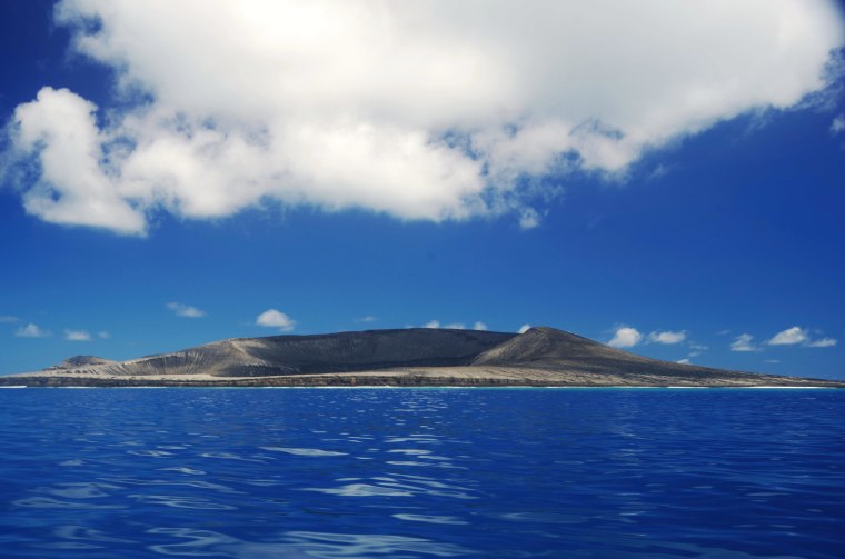 New volcanic island at Hunga area of Tonga, Pacific Islands.  Photographer GP Orbassano. 6 March 2015