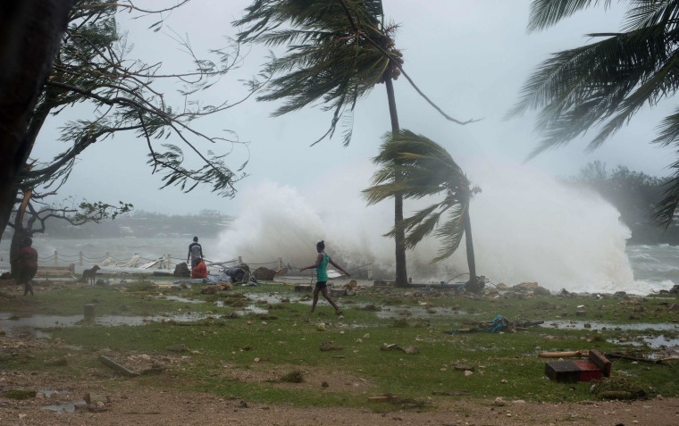 Image: VANUATU-WEATHER-CYCLONE