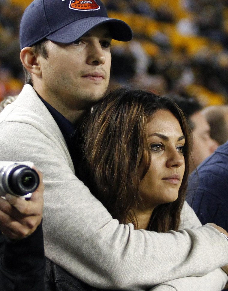 Image: FILE: Mila Kunis And Ashton Kutcher Welcome Baby Girl