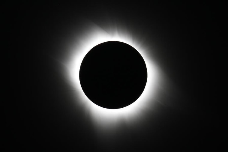 Image: Total solar eclipse