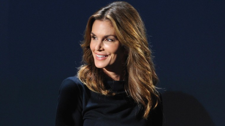 Cindy Crawford shared her mom's happy news with her fans on Instagram.