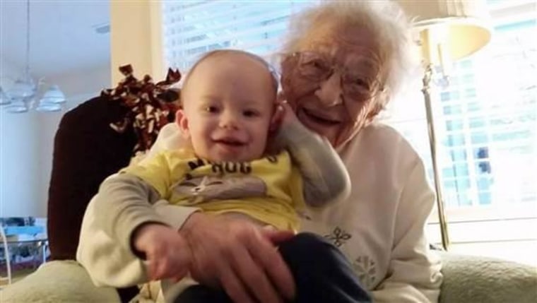 Helen Willaman, 101, and her great-great-grandson Samuel.