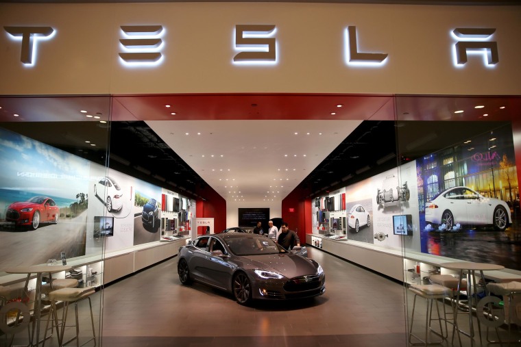 Image: Tesla Earns $46 Million In Q4 As Stock Soars Amid Apple Rumors