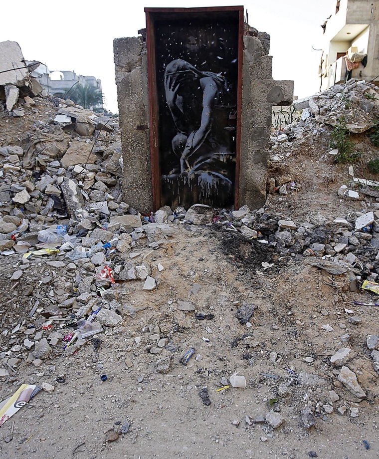 Image: Presumed Banksy mural in Gaza