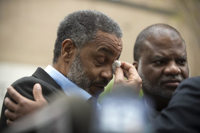 Image: Anthony Ray Hinton released from Alabama death row