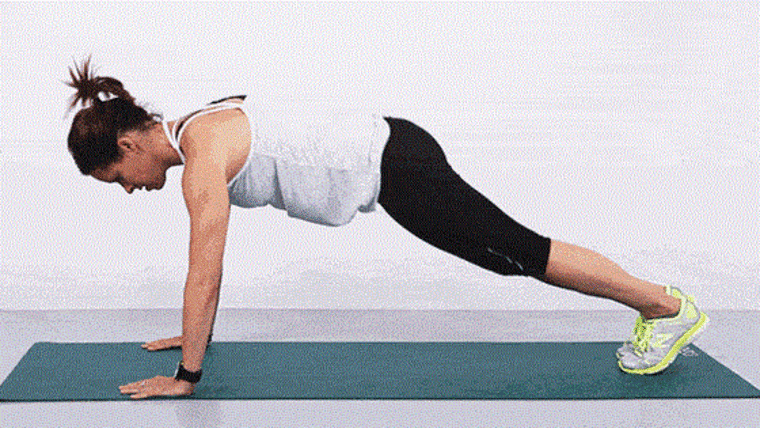 Jenna Wolfe plank jax workout move