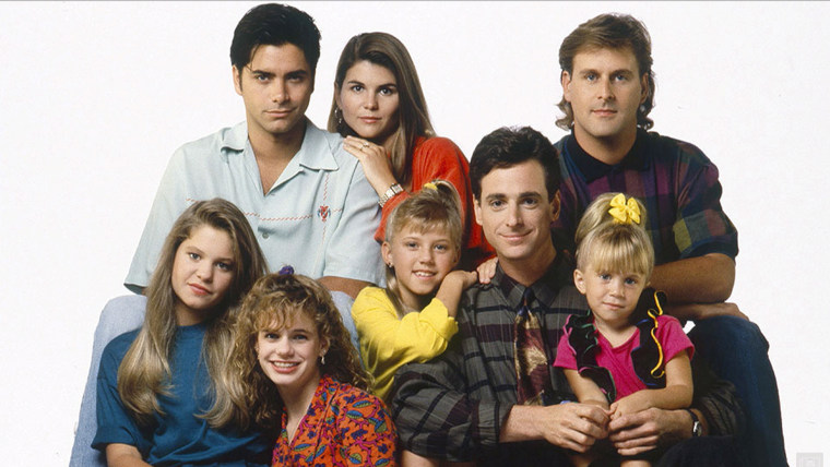 John Stamos announces ‘Fuller House’ spinoff