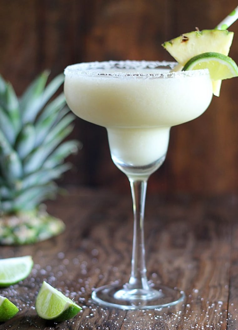 Frozen coconut pineapple margarita