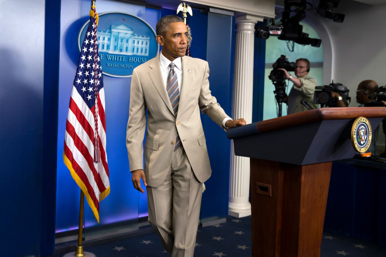 Image: Barack Obama in tan suit