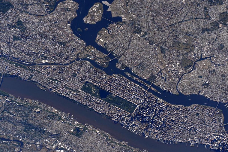 Image: Manhattan