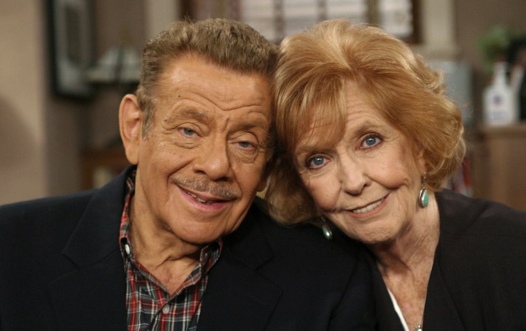 Image: Jerry Stiller, left, and his wife Anne Meara pose on the set of "The King of Queens,"