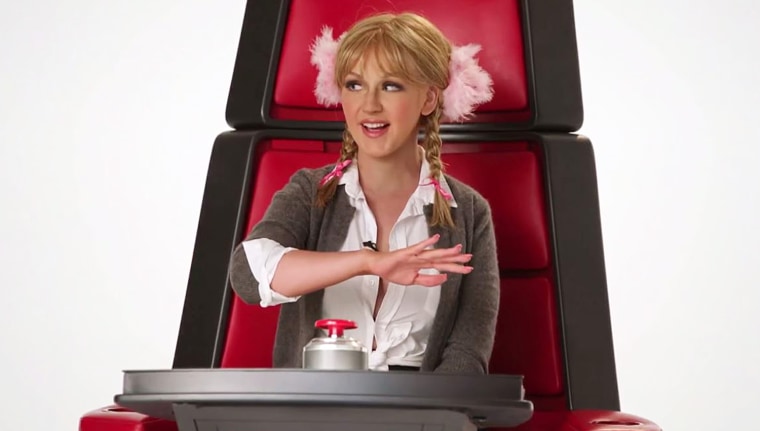 Christina Aguilera impersonates Britney Spears