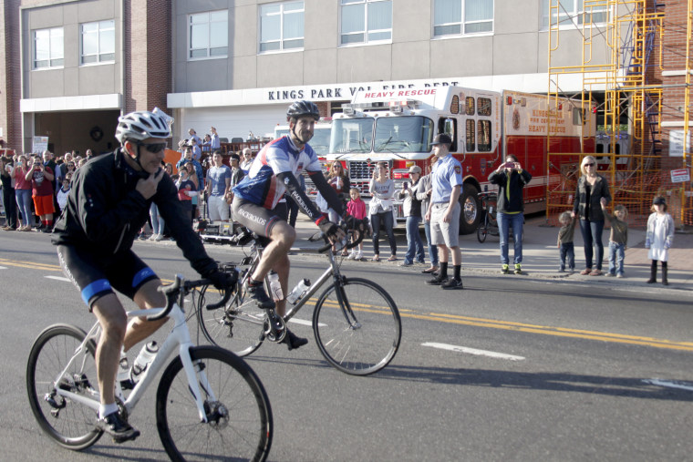 Matt Lauer on Red Nose Day bike ride