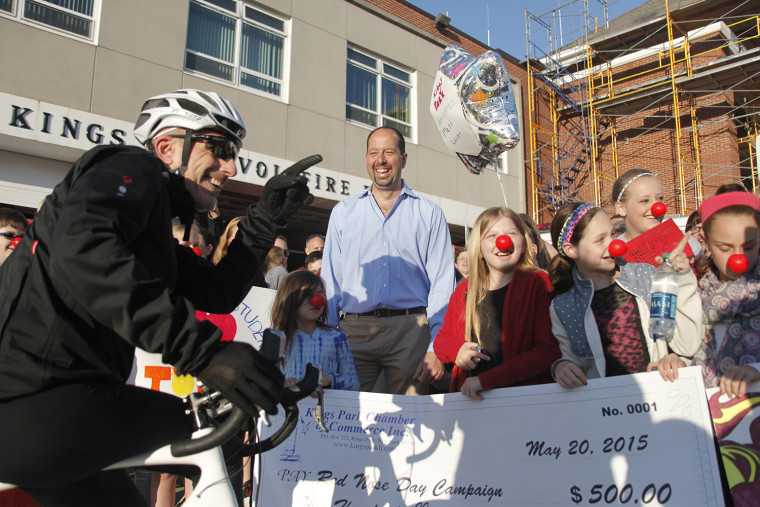 Matt Lauer on Red Nose Day bike ride