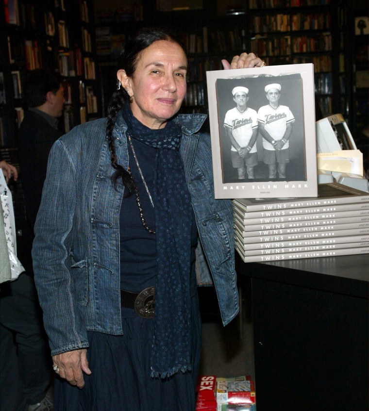 Image: Mary Ellen Mark Signs Copies Of Twins
