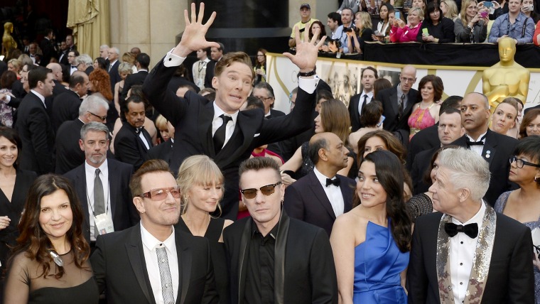 Benedict Cumberbatch photobombs U2 at the 86th Annual Academy Awards