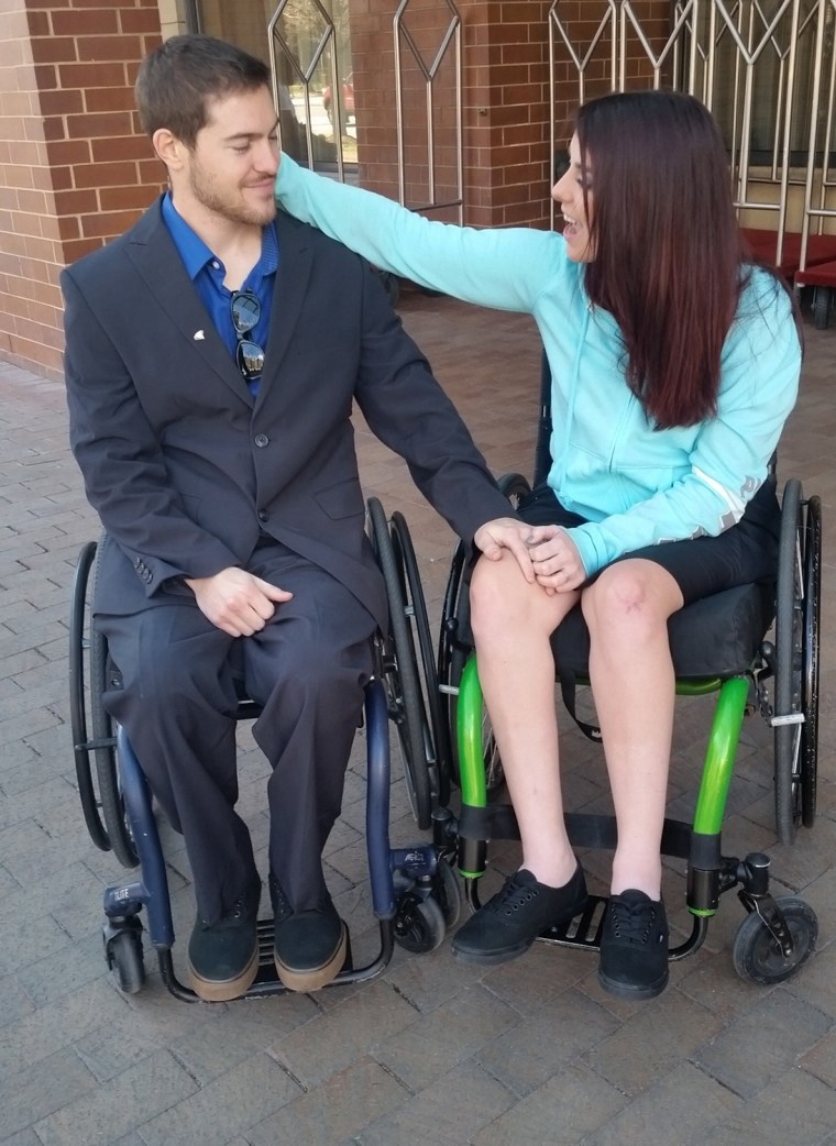 Paralyzed couple meet after groundbreaking spinal surgery