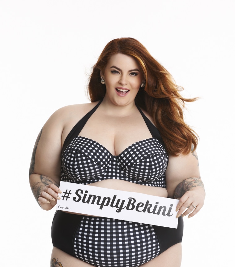 Facebook bans picture of plus-sized model Tess Holliday in a bikini