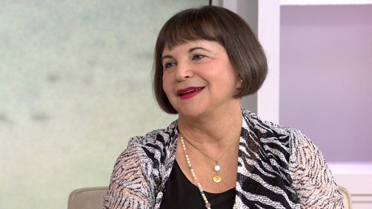Cindy Williams speaks to Savannah Guthrie on TODAY about her acting career and writing her memoir