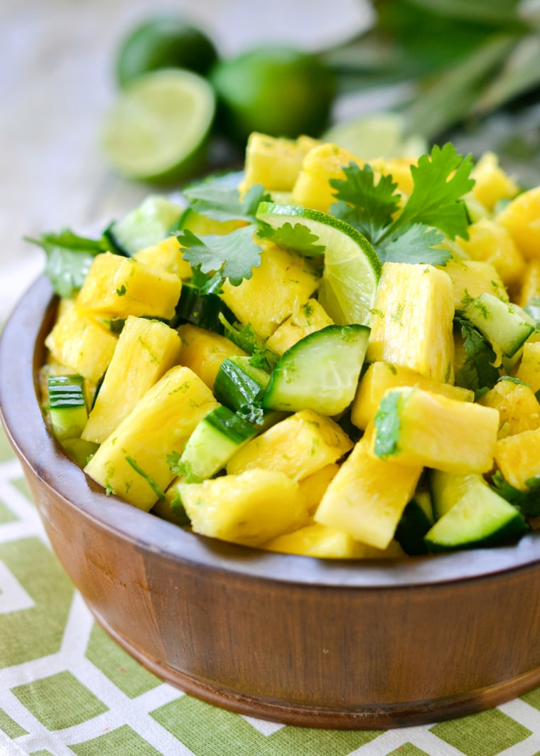 Pinneapple cucumber salad