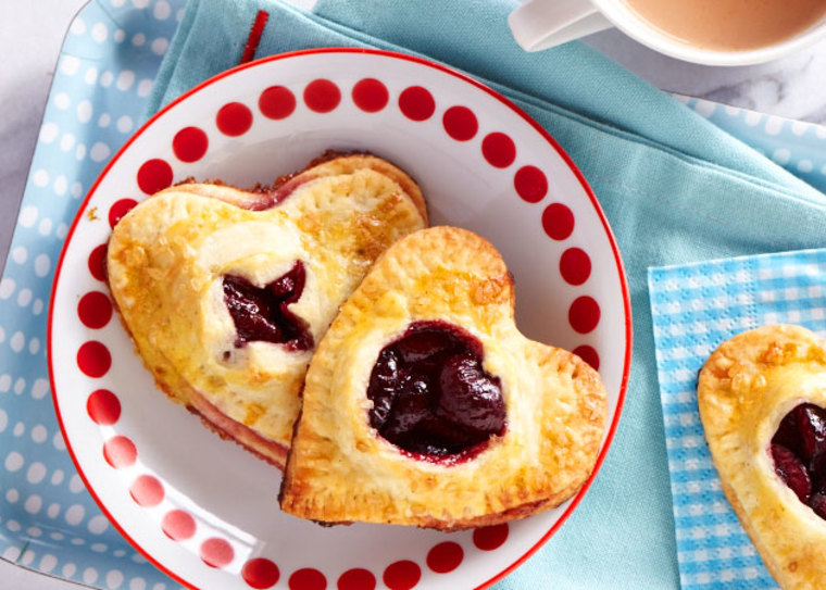 Cherry hand pies