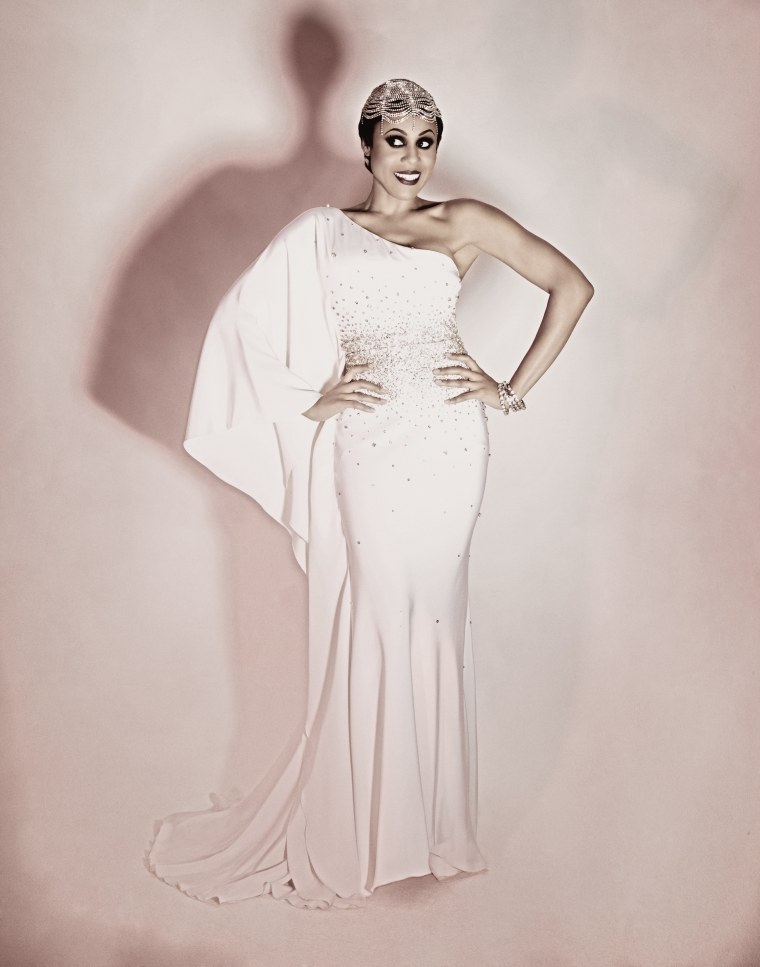 Deborah Cox As Josephine Baker