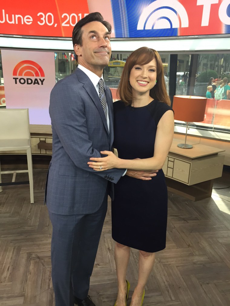 Jon Hamm and Ellie Kemper