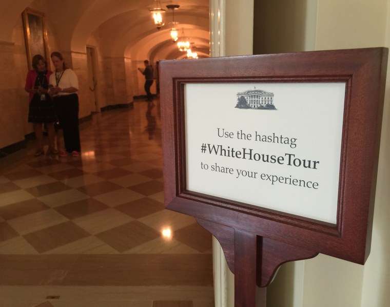White House tour now allows photos
