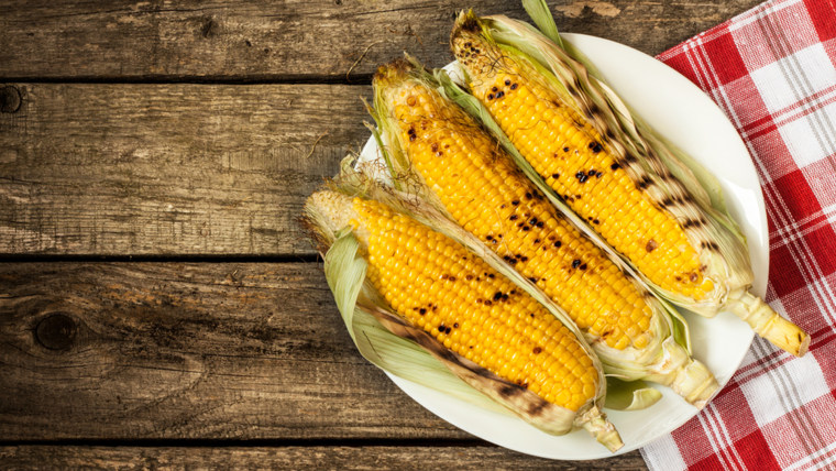 Grilled corn on the cob