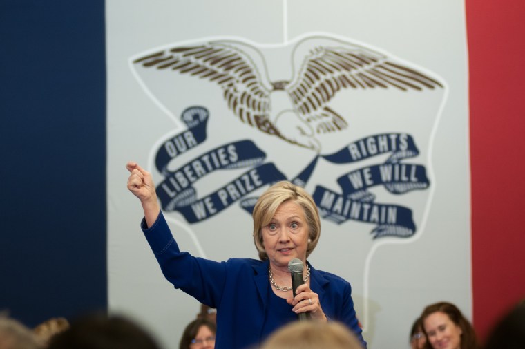 Image: Democratic Presidential Candidate Hillary Clinton Campaigns In Iowa