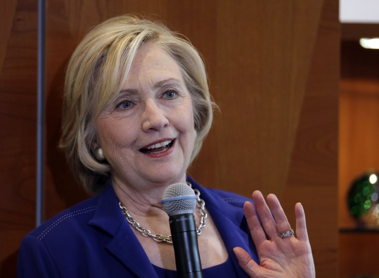 HIllary Clinton to Meet With Democrats in Congress