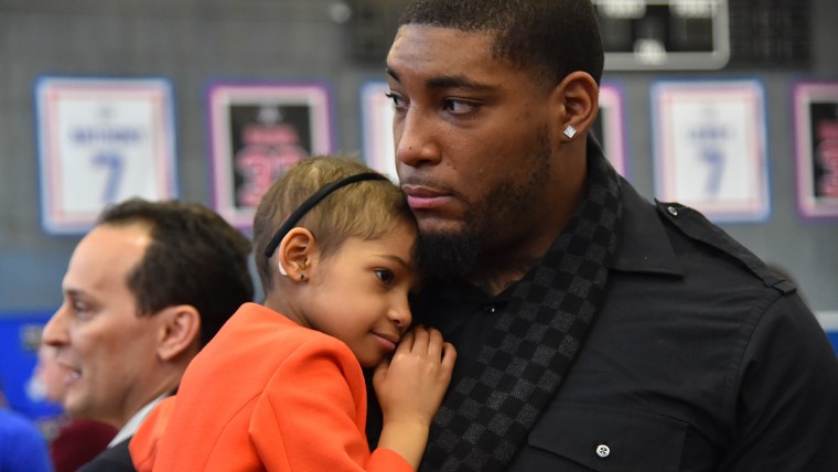 Devon Still of the Cincinnati Bengals and his daughter Leah Sari