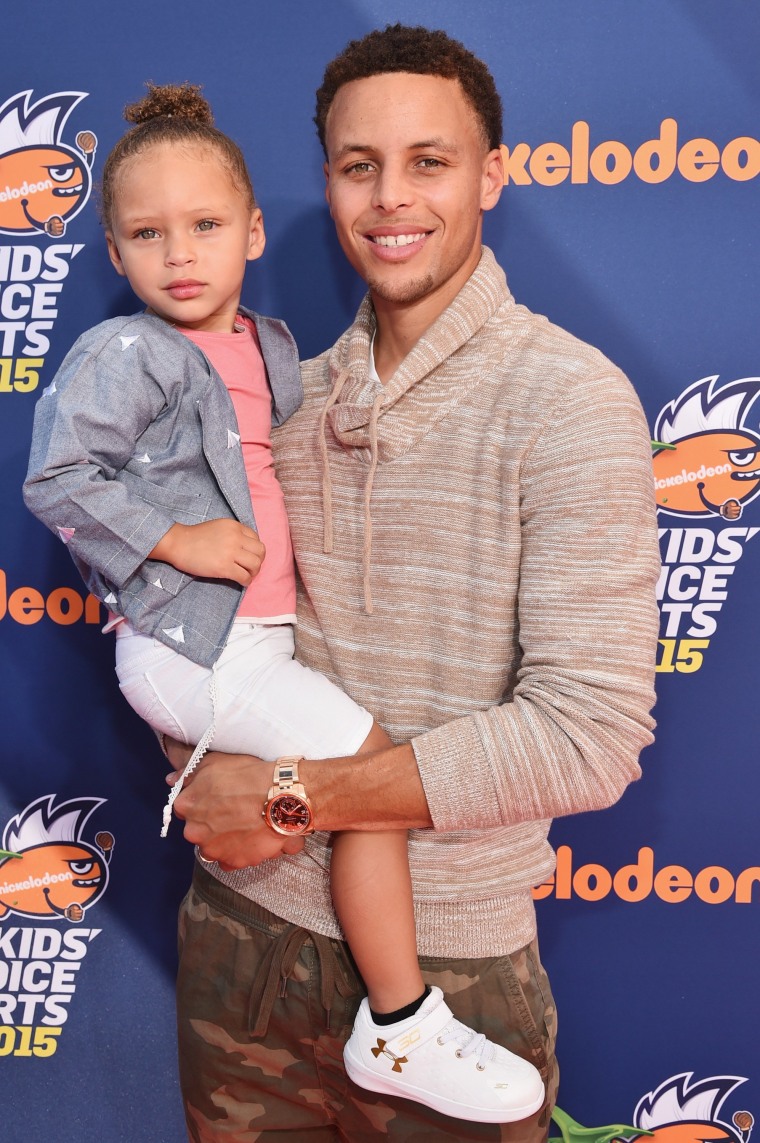 Riley Curry and Steph Curry
