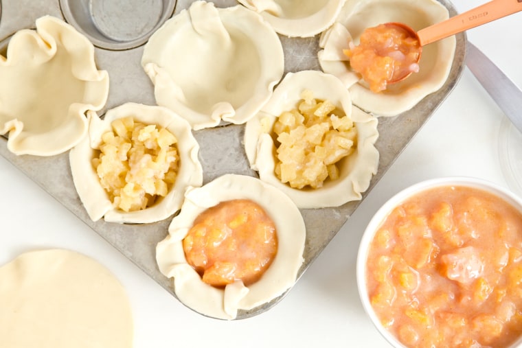 How to make muffin tin fruit pies
