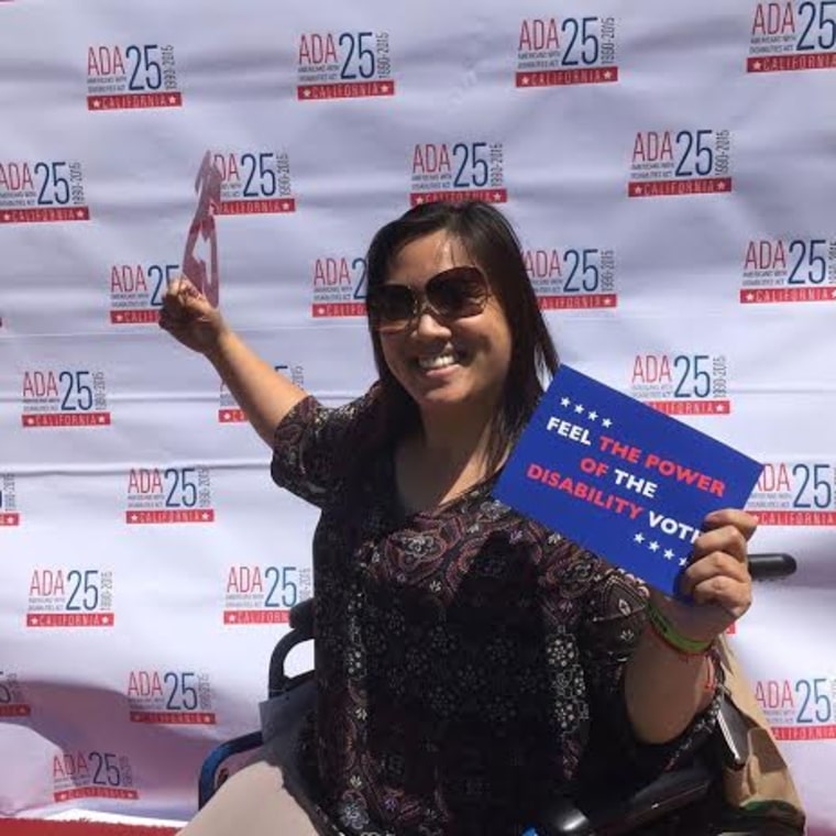De Vera shows her support at a celebration for the 25th Anniversary of the ADA.