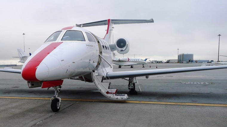 JetSuite Phenom 100 jet