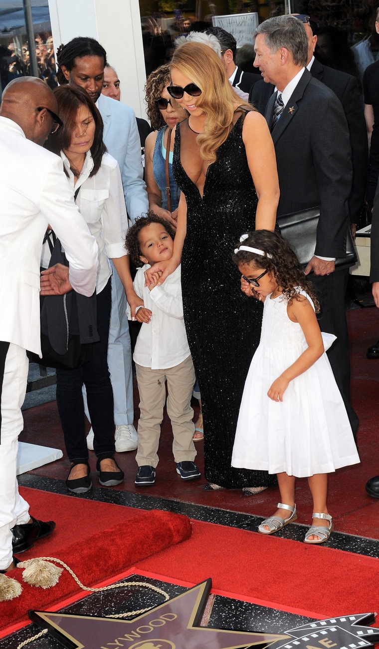 Mariah Careys Twins Steal The Show During Hollywood Walk Of Fame Presentation 