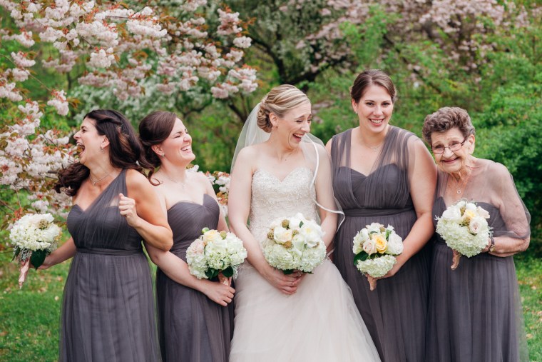 Bride S 89 Year Old Grandma Steals The Show As A Beautiful Bridesmaid