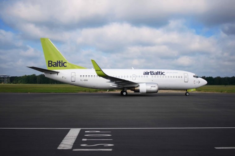 Image: An airBaltic Boeing 737