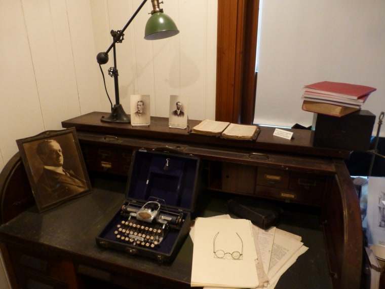 Geil’s desk; typewriter he carried around the world with him