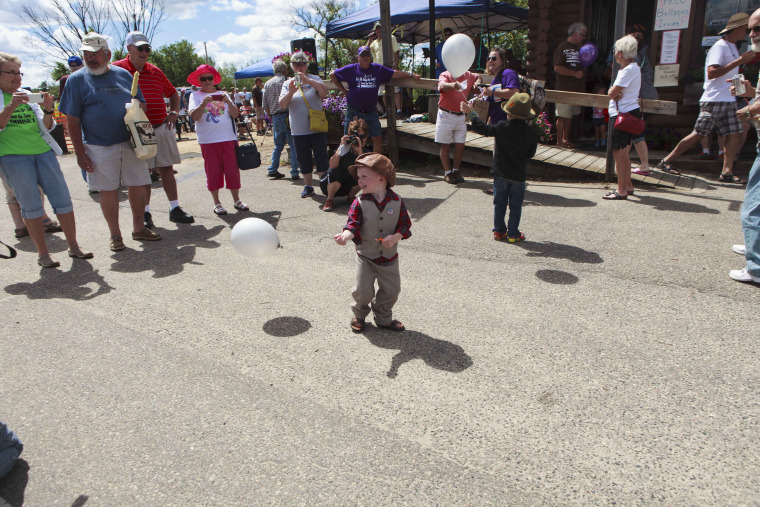 3-year-old James Tufts is mayor of Dorset, Minnesota