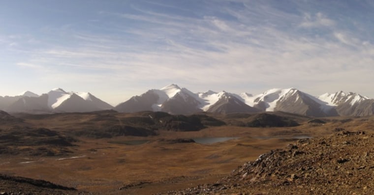 Image: Jetim-Bel range, Kyrgyzstan, part of the Tian Shan mountain system